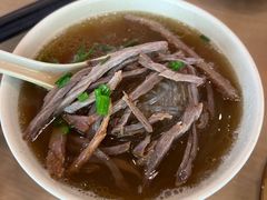 -佬钱湾仔(衣裳街店)