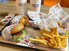 -The Habit Burger Grill 哈比特汉堡(复兴soho店)