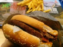 红烩牛肉皇堡-汉堡王(下沙银泰店)