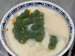 小青团冰豆花-李百蟹·江南蟹黄面·河景餐厅(夫子庙总店)