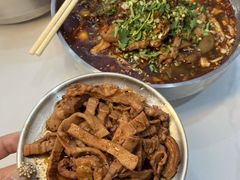 -鹍记特色牛杂面