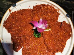 -热火朝天鲜切牛肉火锅(南强街巷店)