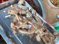 -肖肖酸萝卜鱼火锅(总店)