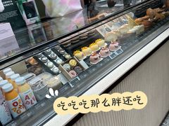 -星巴克(上海虹桥站2A检票口)