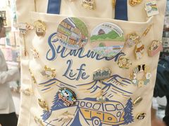 -猫的天空之城概念书店(杭州南宋御街店)