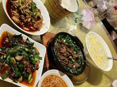 -柏合黄记豆腐皮饭店