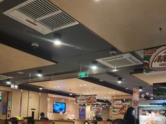 -海底捞火锅(宝龙广场夜宵主题店)