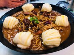 压锅小鸡蘑菇粉-嘎吧锅私家菜馆(新村十区店)
