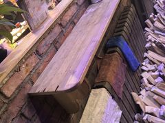 -鱼窝棚柴火铁锅炖(富山屯店)