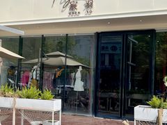 -万达广场(南昌红谷滩店)