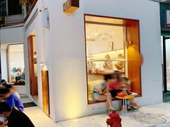 -Line 咖啡(石厦花园店)