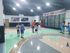 -育华篮球培训(新华路校区)
