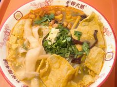 -柳大厨螺蛳粉(人民路总店)