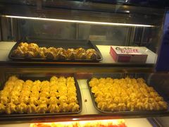 -天品味 一口吃榴莲泡芙