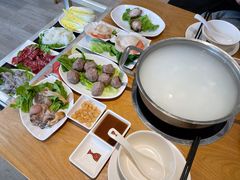 -吉友粥底火锅(方斜路店)