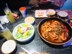 -胖哥俩肉蟹煲(长沙高铁吾悦广场店)