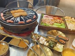 -胡悦里韩式烤肉(芝罘万达广场店)