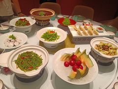 -鸽子侯·家宴·平价海鲜(绿地店)