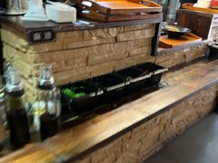 -八月美食小馆(银泰城总店)