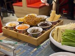 -鸡遇虾煲干锅火锅(小寨金莎店)