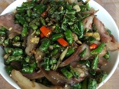 尖椒拱嘴-东吴霸王兔(松青路店)