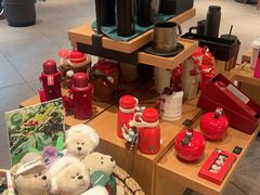 -星巴克(西安李家村万达店)