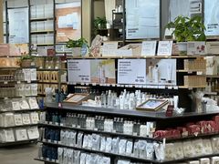 -MUJI无印良品(鑫嘉汇购物中心店)