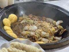 -粘豆包柴火铁锅炖