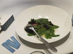 -海派美食·家宴海鲜青岛菜·石锅鲽鱼头(东方城店)