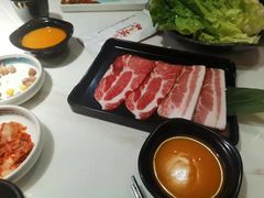 -炙城·韩式烤肉(南京东路店)