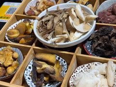 -野菌皇海景野生菌火锅(滨海大道店)