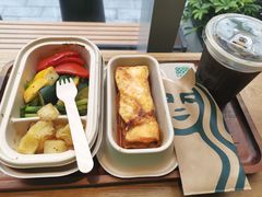 别样牛肉经典千层面-星巴克臻选(上海中环广场2F店)