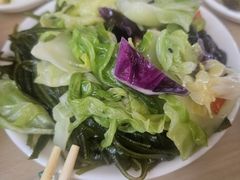 -闫家驴肉老店(华电一校店)