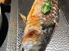 -蟹犇前•帝王蟹雪蟹(陆家嘴店)