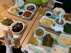 -老乡鸡(上海品尊国际中心店)