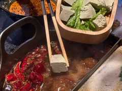 -盡膳口福跷脚牛肉火锅(晶耀前滩店)