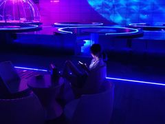 -异次元·LIGHT HOUSE·美食酒廊·休闲露台