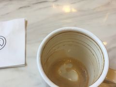 -新华里咖啡书吧(新华书店小寨店)