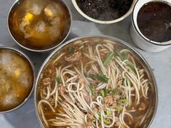 -正宗杨记普洱酸醋米线(总店)