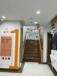 -睿宝儿科·眼科·口腔(杨浦新江湾城店)