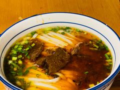-矮子粉店1985·长沙米粉(湘春路店)