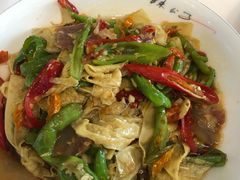 火腿炒农家豆腐皮-辣公子·千岛湖私房菜(滨江店)