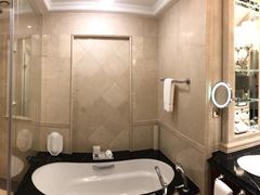 -广州富力丽思卡尔顿酒店