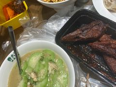 -费大厨辣椒炒肉(万家丽一店)