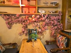-月亮眼花园餐厅书吧酒吧
