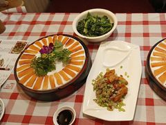 -醉美东江·三文鱼·烧鸡公