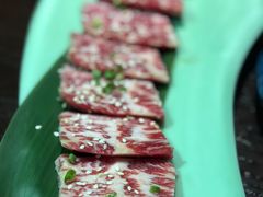-山川小町·极番烧肉(新地假日广场店)