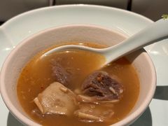 -左庭右院鲜牛肉火锅黑金店(陆家嘴中心店)