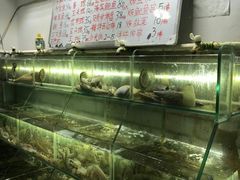 -覃记海鲜美食餐厅