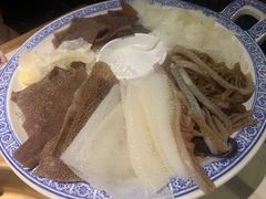 川门毛肚七绝-哥老官重庆美蛙鱼头(西湖银泰十一哥店)